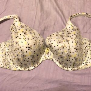 VICTORIA SECRET 38D